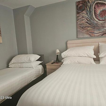 A Home From Home 3 普里茅斯 外观 照片