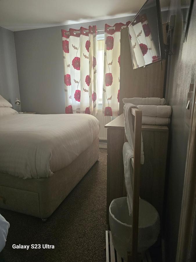 A Home From Home 3 普里茅斯 外观 照片